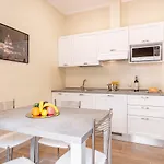 Aparthotel Carra