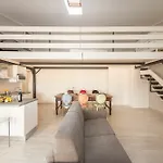 Aparthotel Carra *